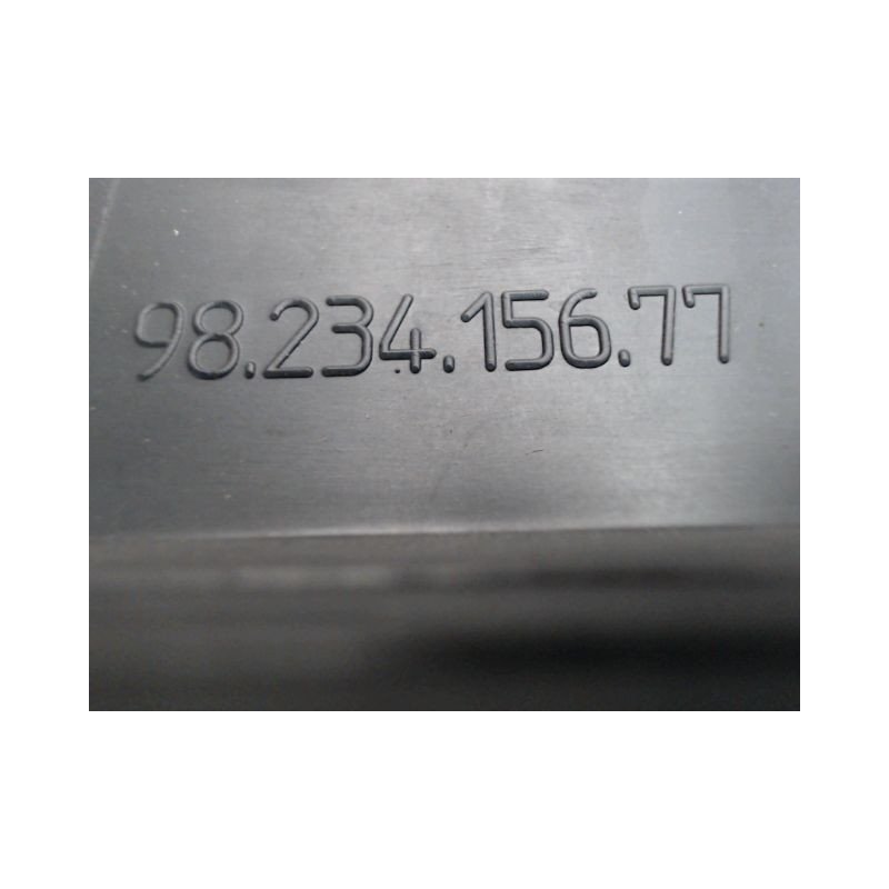 PROTECTION PORTE AVANT GAUCHE CITROEN C4 CACTUS