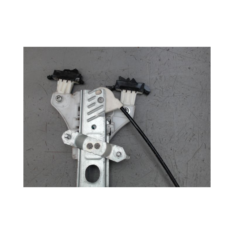 MECANISME LEVE-GLACE AVANT GAUCHE SUZUKI SWIFT