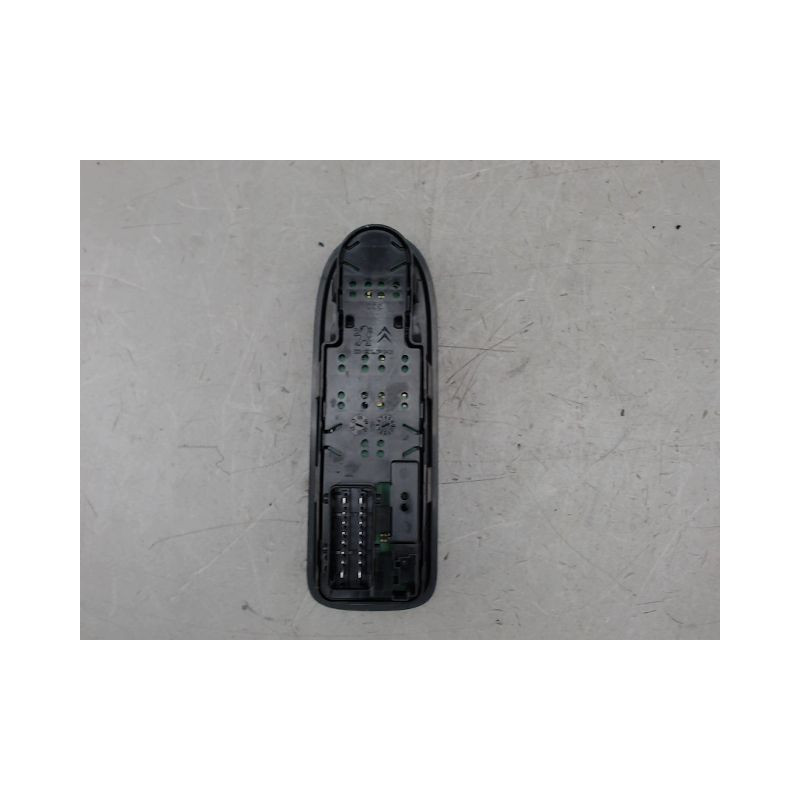 COMMANDE LEVE-GLACE PORTE AVG CITROEN C3