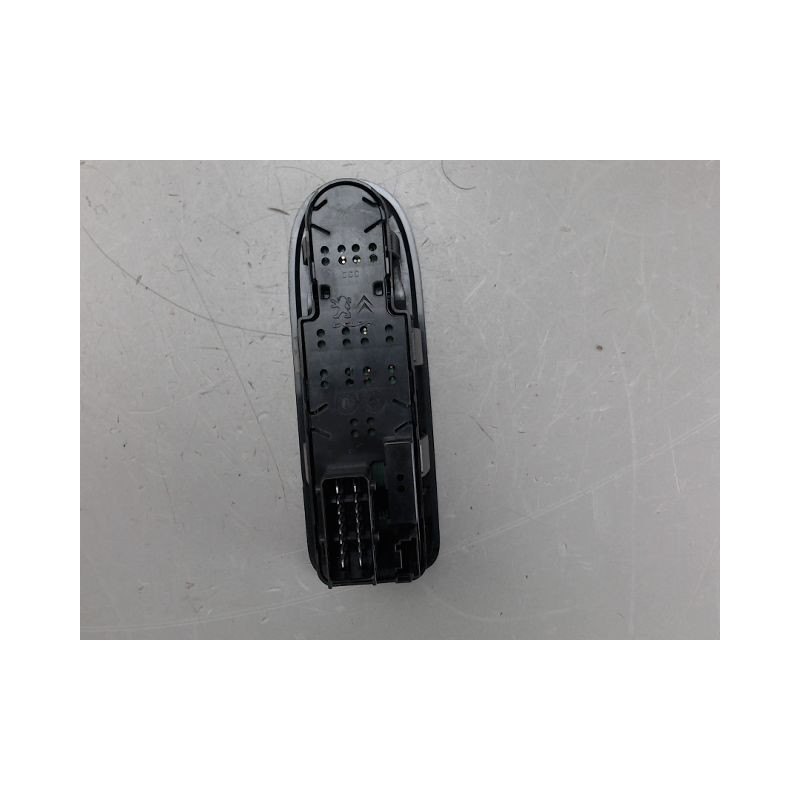 COMMANDE LEVE-GLACE PORTE AVG CITROEN C3