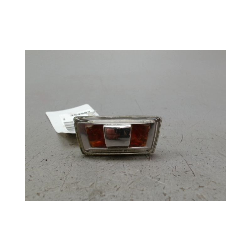 REPETITEUR AILE GAUCHE OPEL CORSA 2010-