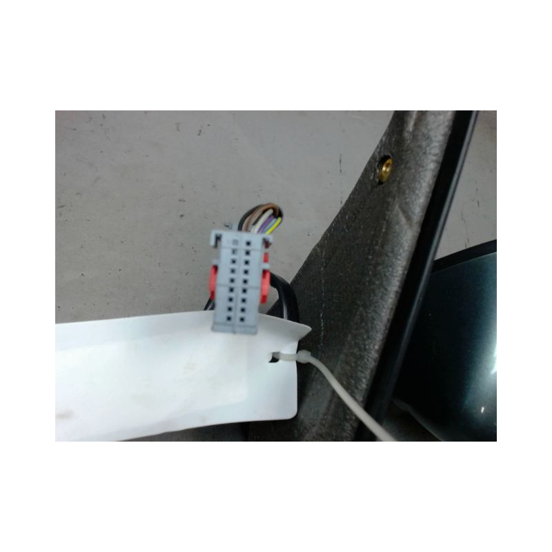 RETROVISEUR EXTERIEUR ELECTRIQUE GAUCHE FIAT STILO 5P
