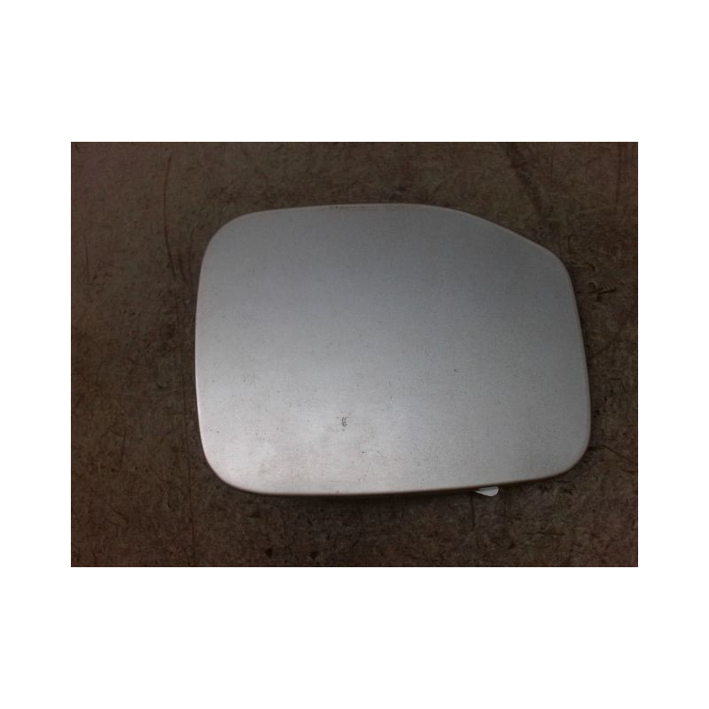 VOLET DE TRAPPE CARBURANT TOYOTA AVENSIS 2000-2003