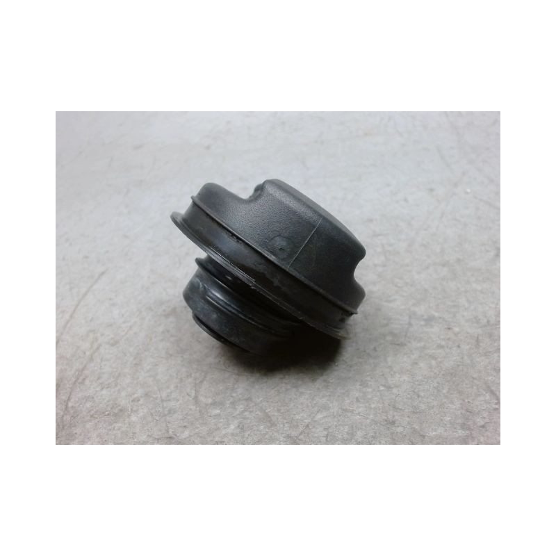 BOUCHON RESERVOIR A CARBURANT OPEL CORSA 03-06
