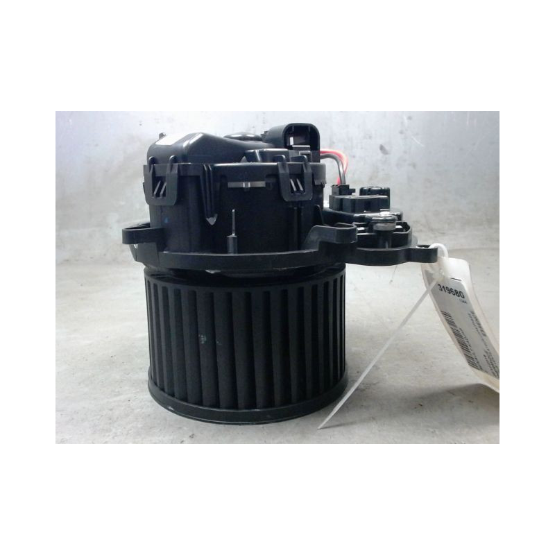 MOTEUR VENTILATEUR CHAUFFAGE RENAULT KADJAR