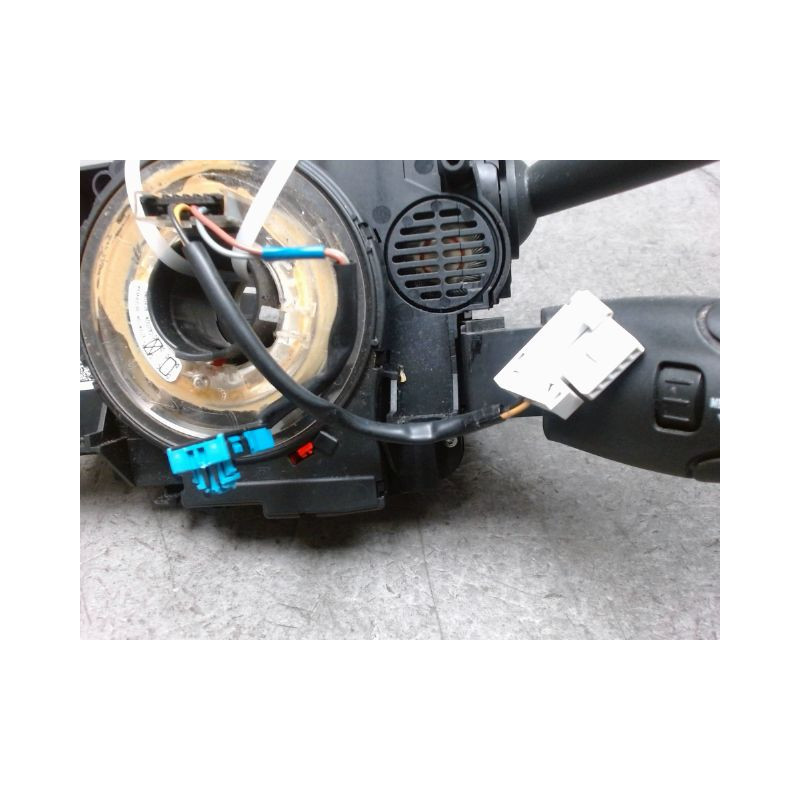 BLOC COMMODOS PEUGEOT 5008 2009-