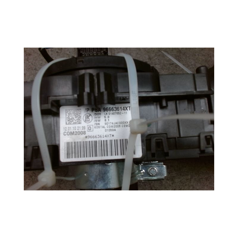 BLOC COMMODOS PEUGEOT 5008 2009-