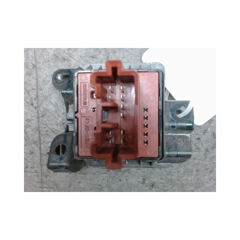 COMMANDE RETROVISSEUR EXTERIEUR ELECTRIQUE MITSUBISHI L 200