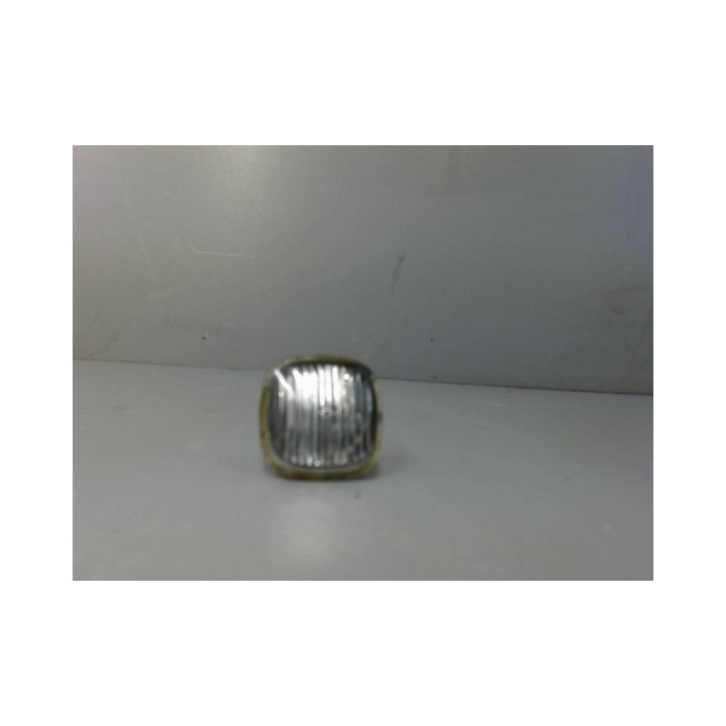 REPETITEUR AILE GAUCHE SKODA FABIA