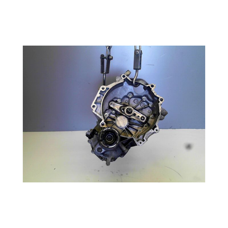 BOITE A VITESSE MECANIQUE VOLKSWAGEN POLO 1.2 12V