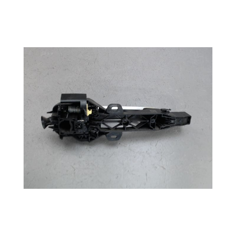 POIGNEE EXTERIEURE PORTE ARRIERE GAUCHE DACIA SANDERO