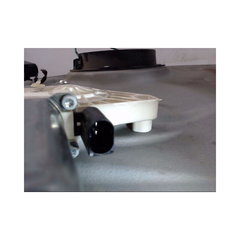 MECANISME+MOTEUR LEVE-GLACE AVANT GAUCHE MERCEDES CLASSE B 05-08