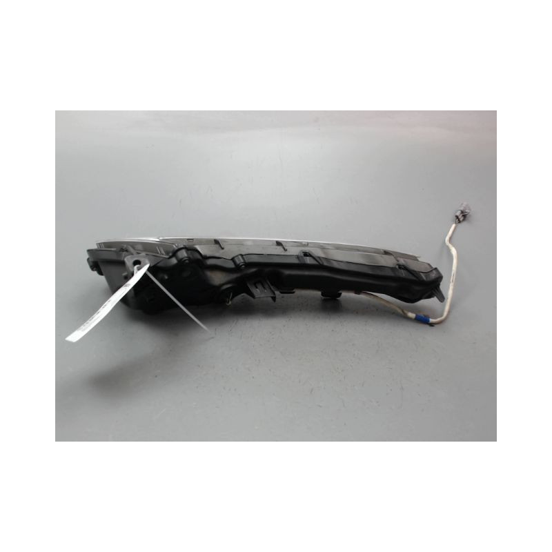 FEUX POSITION DROIT LEXUS IS 2006-