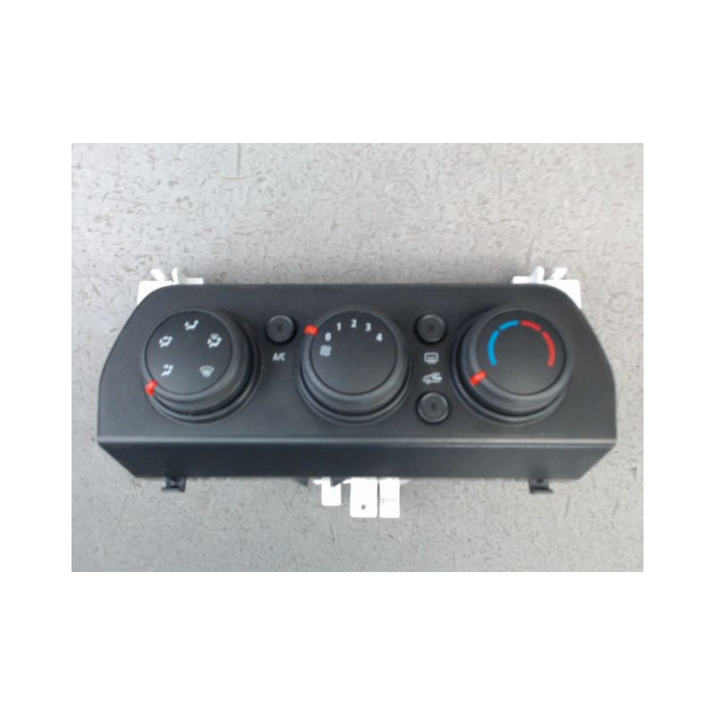 COMMANDE DE CHAUFFAGE DACIA SANDERO