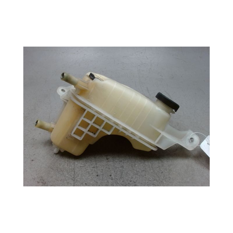 VASE EXPANSION TOYOTA VERSO
