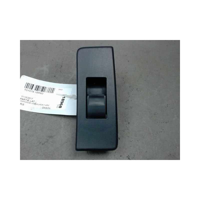 COMMANDE LEVE-GLACE PORTE ARG TOYOTA VERSO