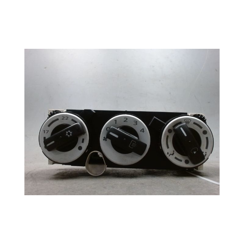 COMMANDE DE CHAUFFAGE MITSUBISHI COLT