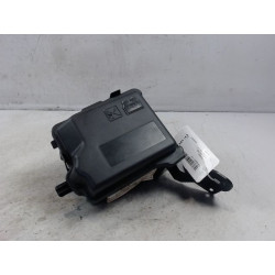 PLATINE FUSIBLE AV