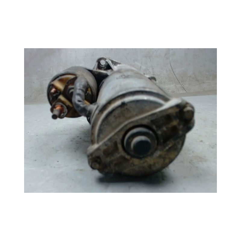 DEMARREUR OPEL VIVARO C1 F2700 4P