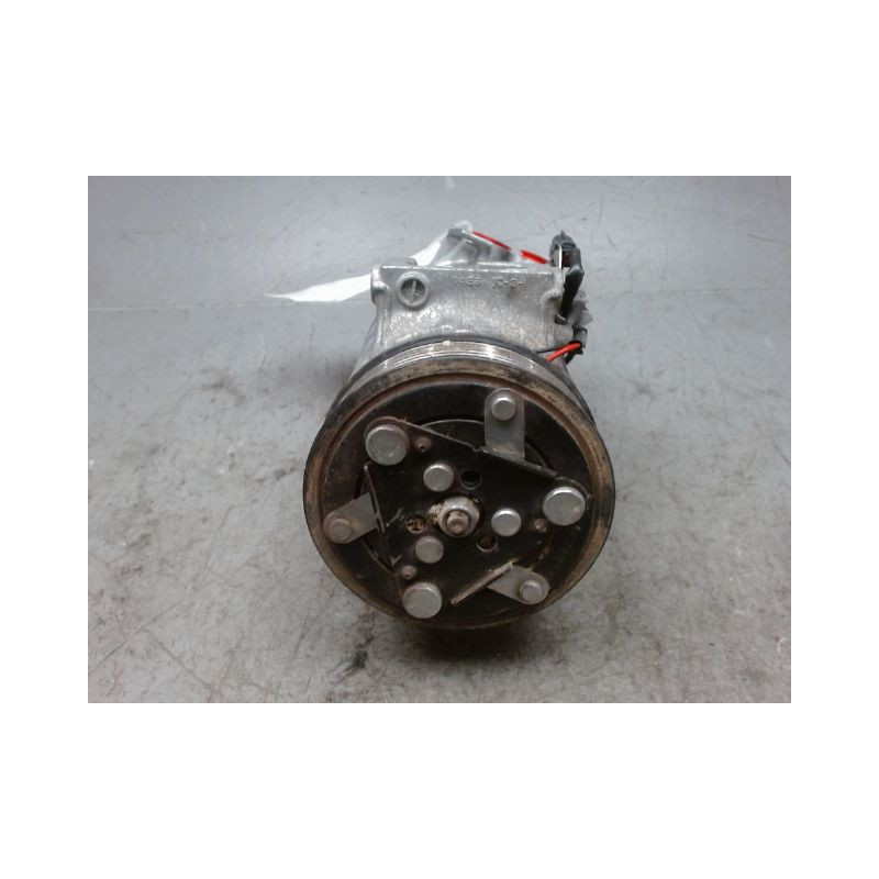 COMPRESSEUR AIR CONDITIONNE RENAULT MEGANE