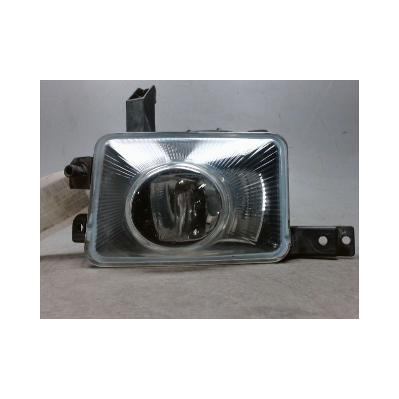 PHARE ANTIBROUILLARD AVANT DROIT OPEL CORSA 03-06