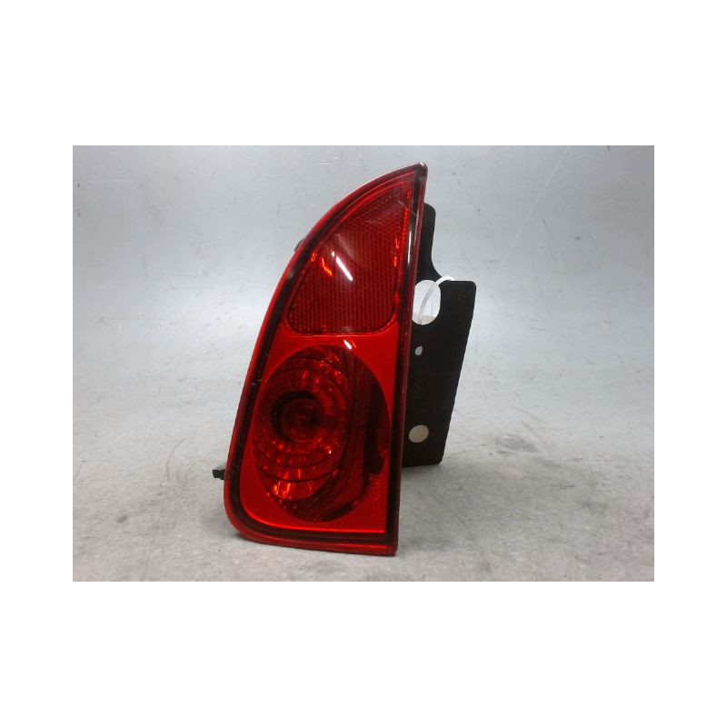 FEU BROUILLARD ARRIERE DROIT RENAULT GRAND ESPACE 2006-