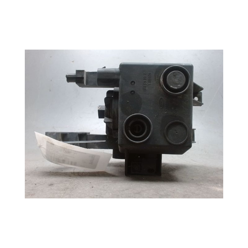 PHARE ANTIBROUILLARD AVANT GAUCHE OPEL ZAFIRA 2005-