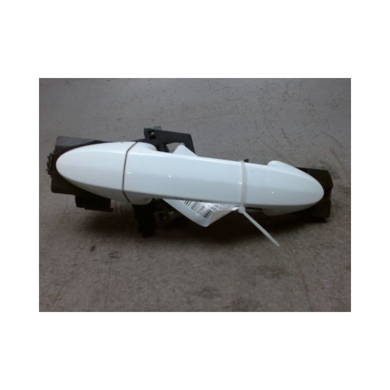 POIGNEE EXTERIEURE PORTE ARRIERE GAUCHE FORD FIESTA 2008-