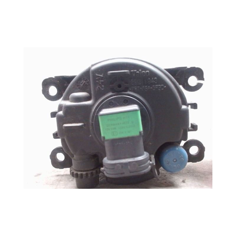 PHARE ANTIBROUILLARD AVANT DROIT OPEL AGILA