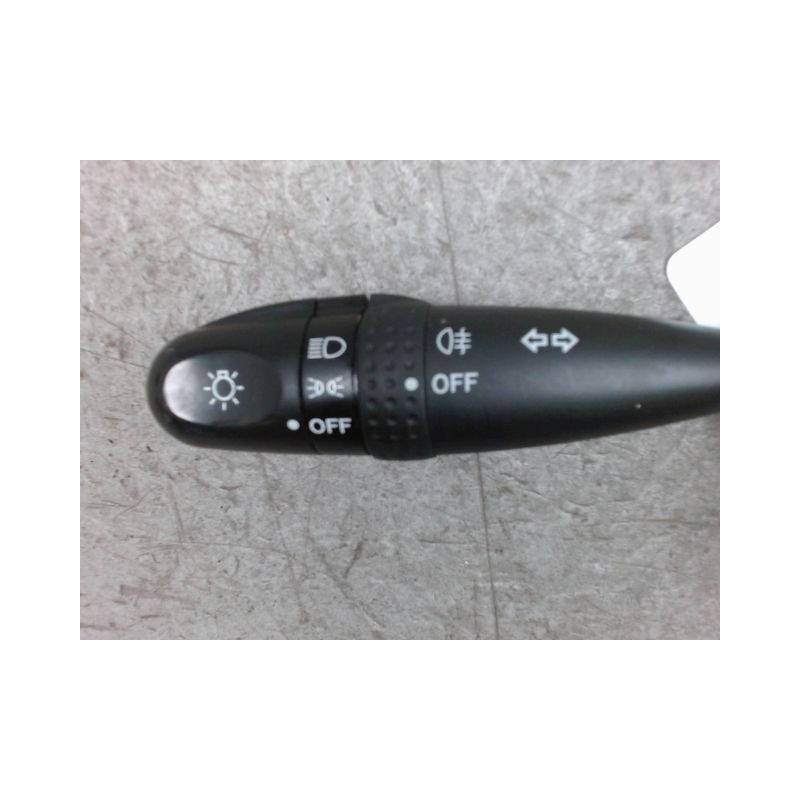 COMMANDE CLIGNOTANT OPEL AGILA