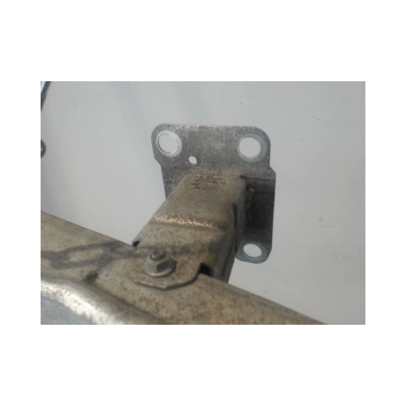 RENFORT PARE-CHOC AVANT RENAULT SCENIC II PH.2 06-09