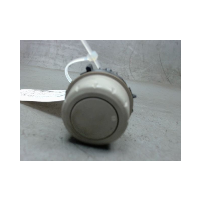 BOUTON COMMANDE TOIT OUVRANT RENAULT CLIO III 2005-