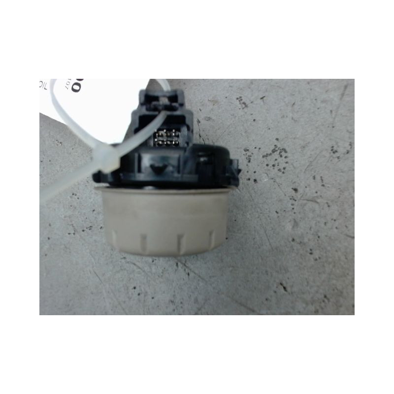 BOUTON COMMANDE TOIT OUVRANT RENAULT CLIO III 2005-