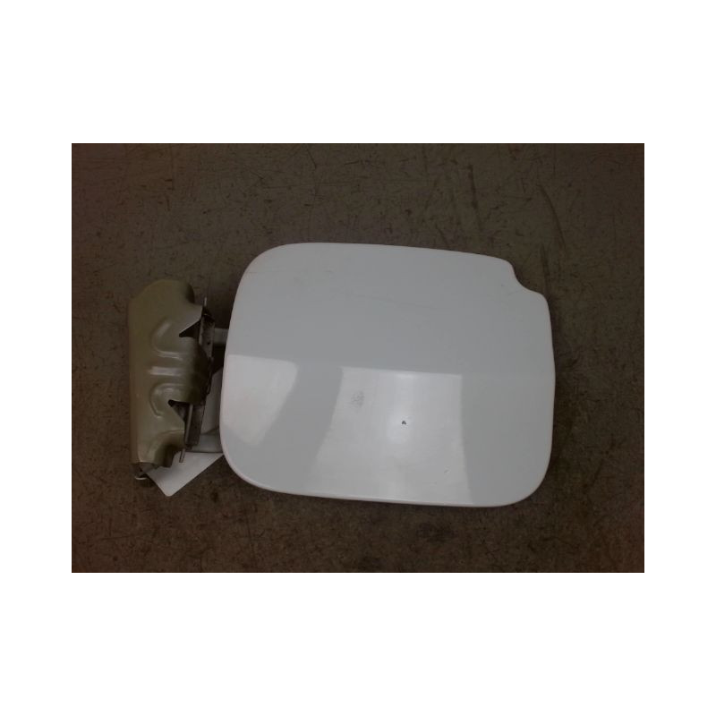 VOLET DE TRAPPE CARBURANT DACIA DUSTER 2010-