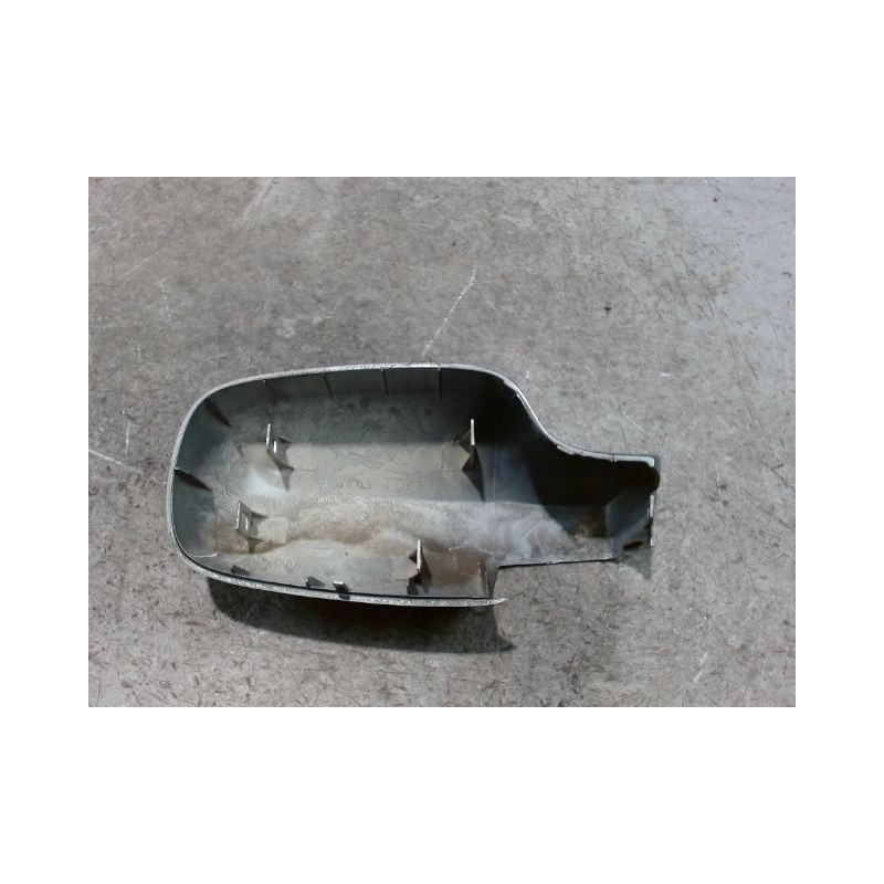 CARENAGE RETROVISEUR EXTERIEUR GAUCHE RENAULT SCENIC II PH2 2006-