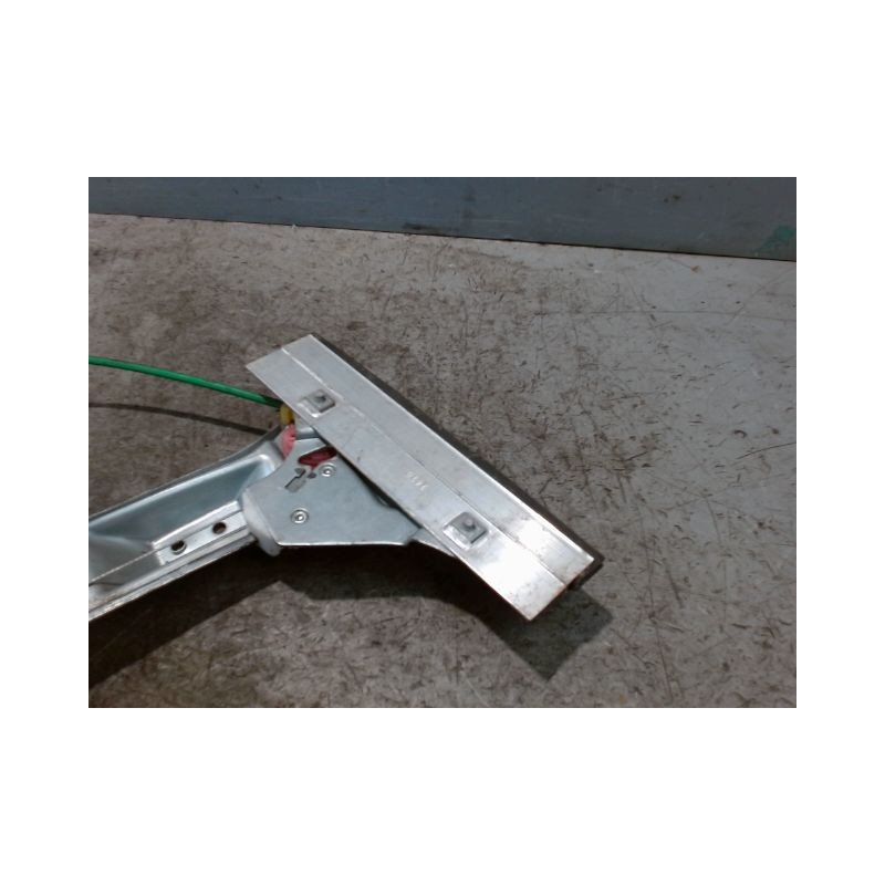 MECANISME+MOTEUR LEVE-GLACE AVANT GAUCHE OPEL CORSA 2010-