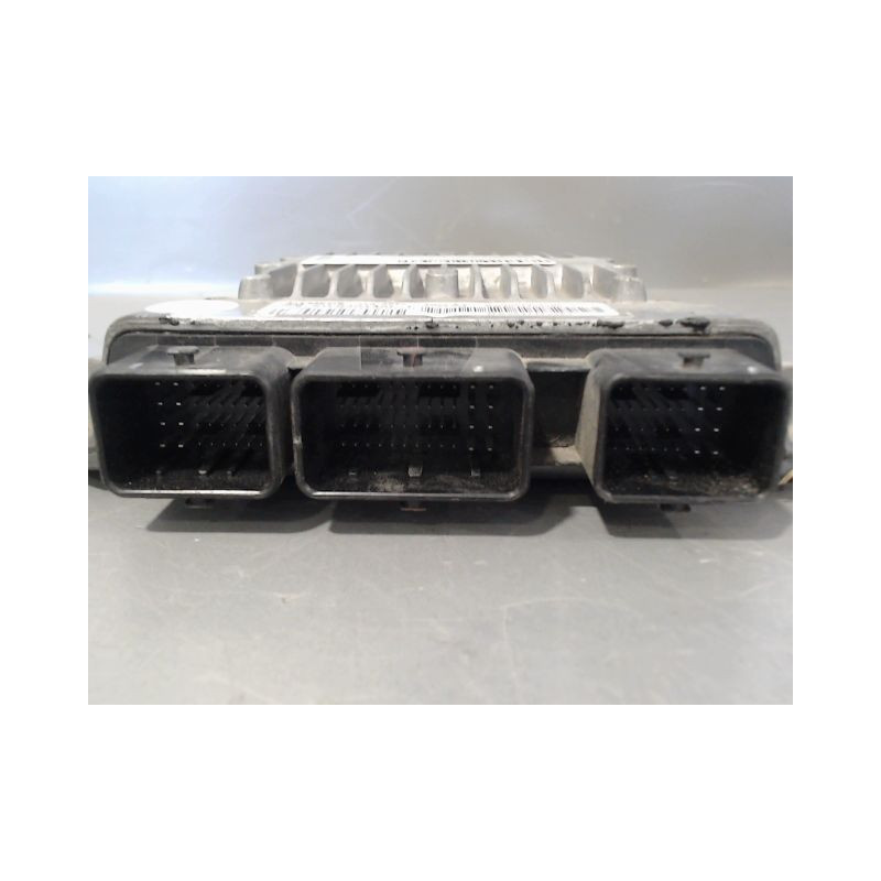 CALCULATEUR MOTEUR CITROEN BERLINGO