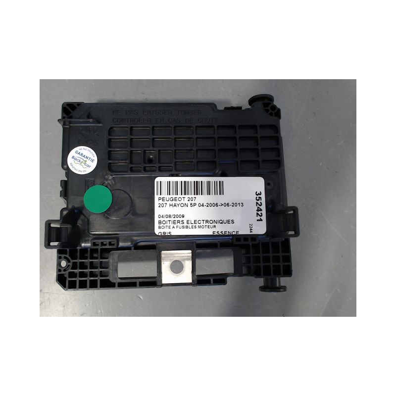 BOITE A FUSIBLES PEUGEOT 207 2006-2013