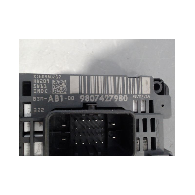 BOITE A FUSIBLES CITROEN C4 II Phase 1 (B71) 2010-2015