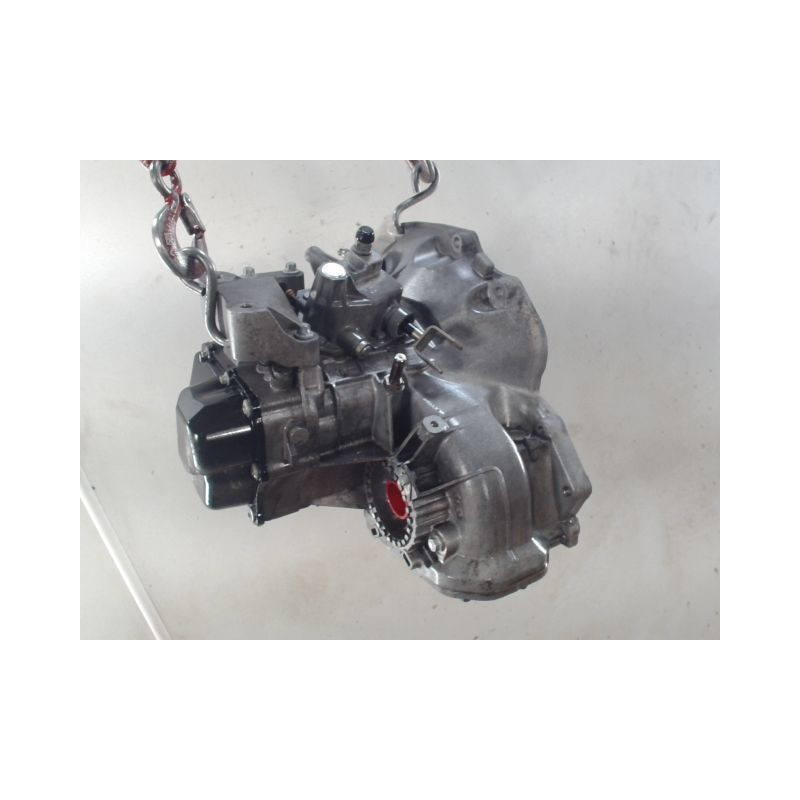BOITE A VITESSE MECANIQUE OPEL CORSA 1.2 