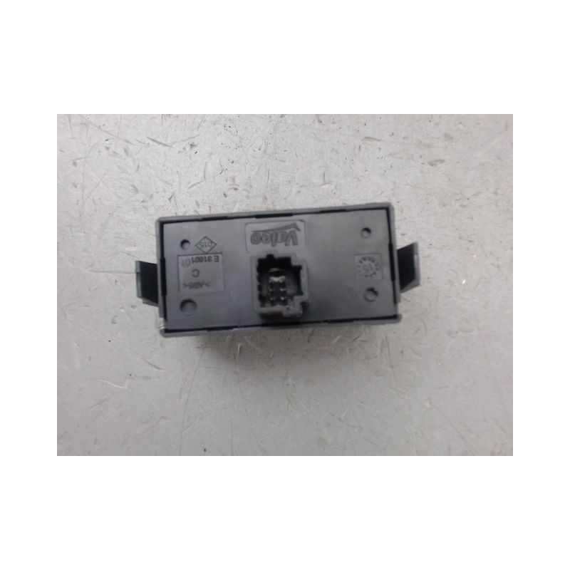 BOUTON DE WARNING RENAULT TRAFIC