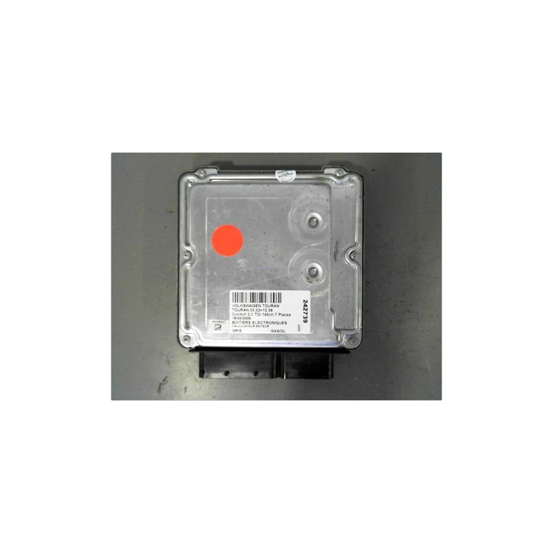 CALCULATEUR MOTEUR VOLKSWAGEN TOURAN 03-06