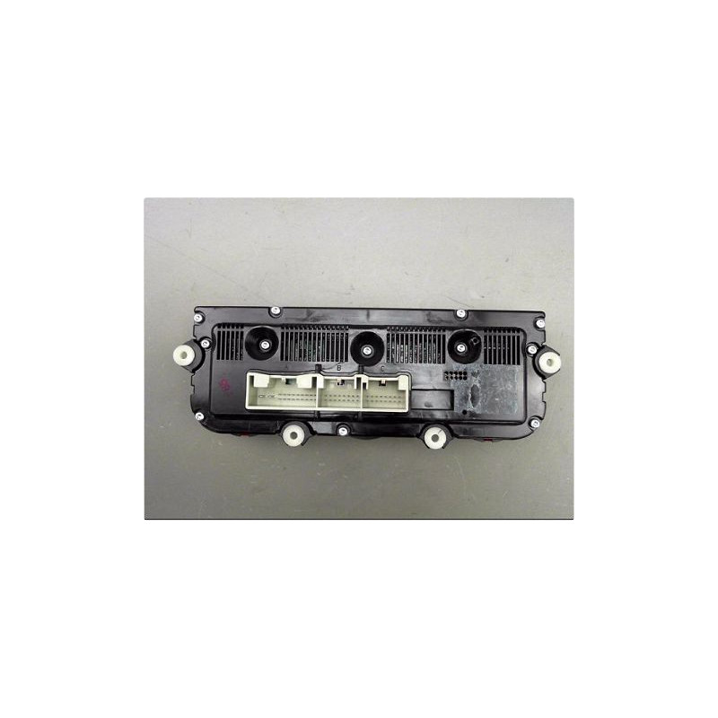 COMMANDE DE CHAUFFAGE VOLKSWAGEN PASSAT SW 05-10