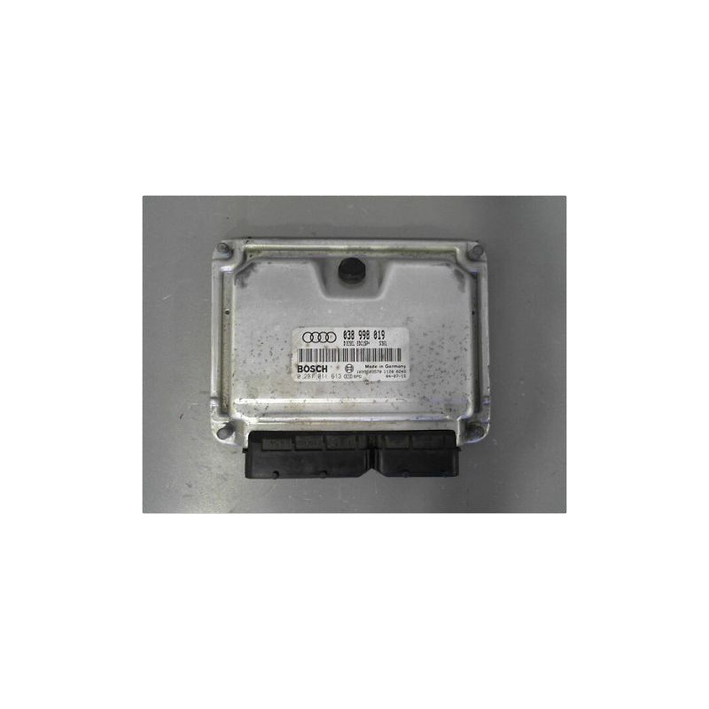 CALCULATEUR MOTEUR AUDI A3 2000-2003