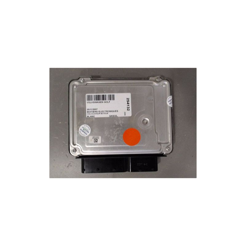 CALCULATEUR MOTEUR VOLKSWAGEN GOLF