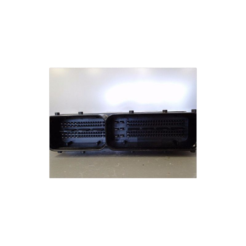 CALCULATEUR MOTEUR VOLKSWAGEN TOURAN