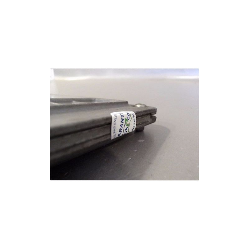 CALCULATEUR MOTEUR VOLKSWAGEN POLO