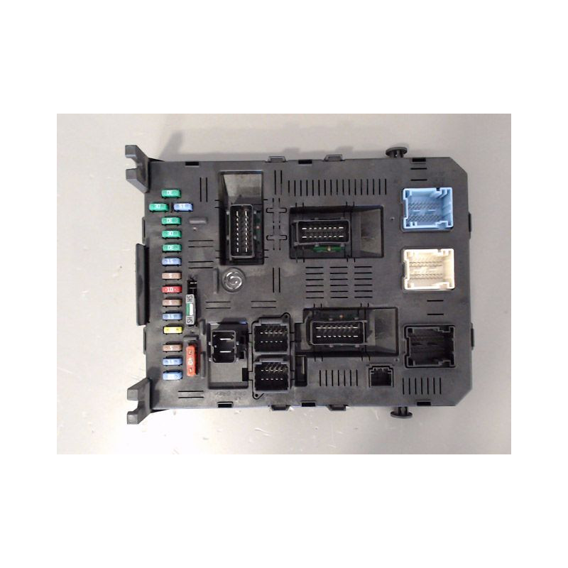 BOITIER GESTION HABITACLE PEUGEOT 307