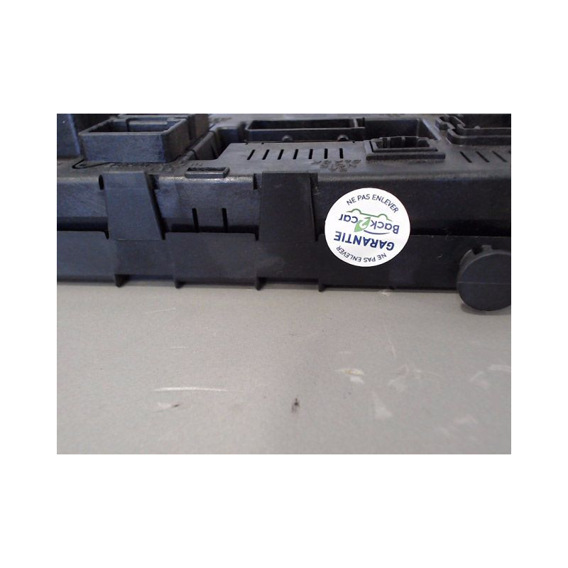 BOITIER GESTION HABITACLE PEUGEOT 307