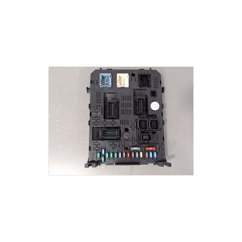 BOITIER GESTION HABITACLE PEUGEOT 308